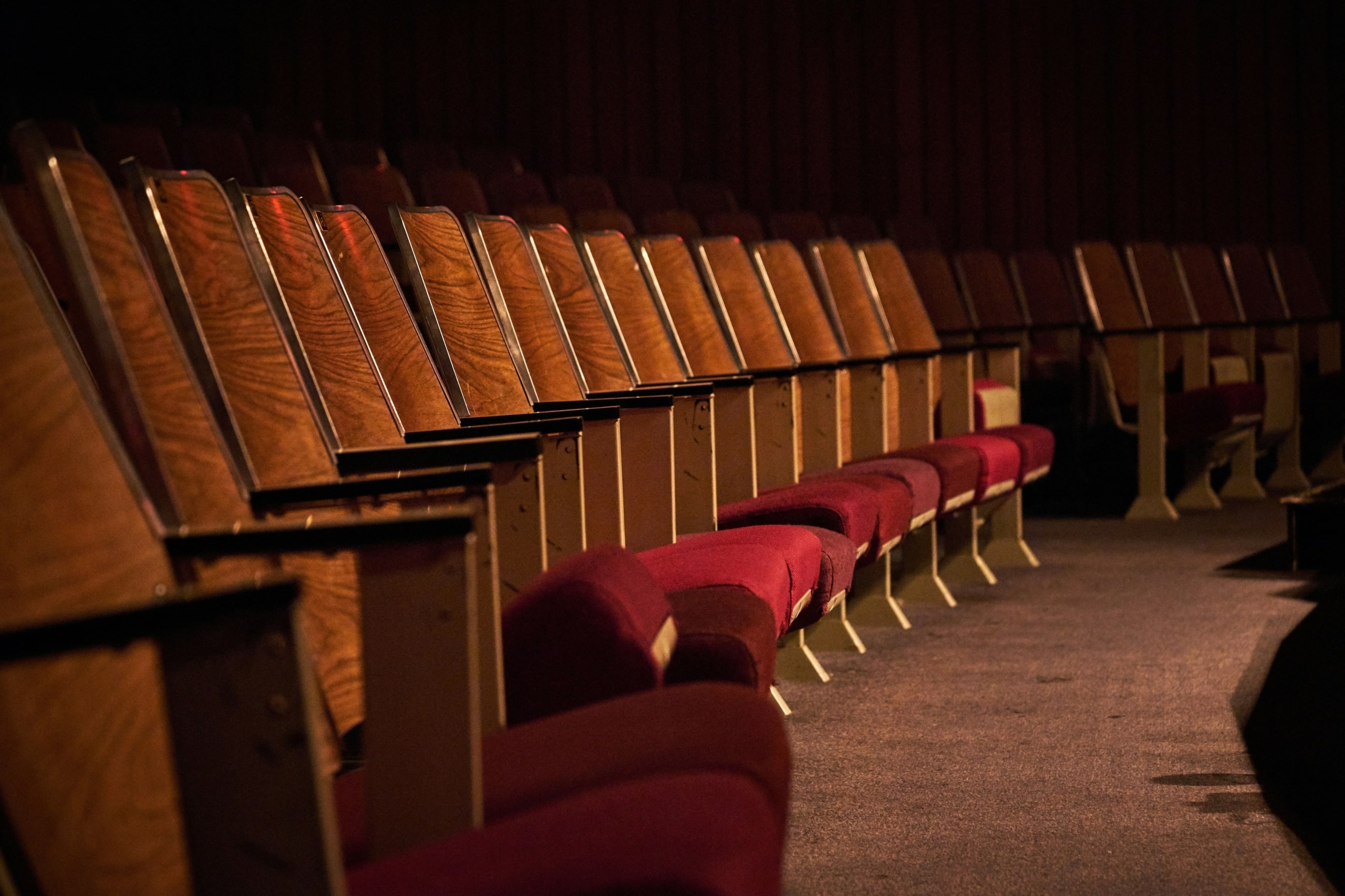 classic-theatre-seats-dublin-entertainment.